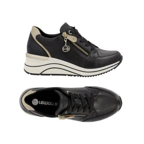 D0T03 Lace-Up Sneaker