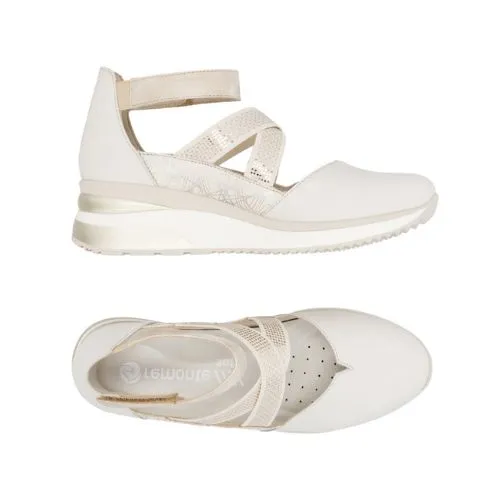 D2411 Shoe