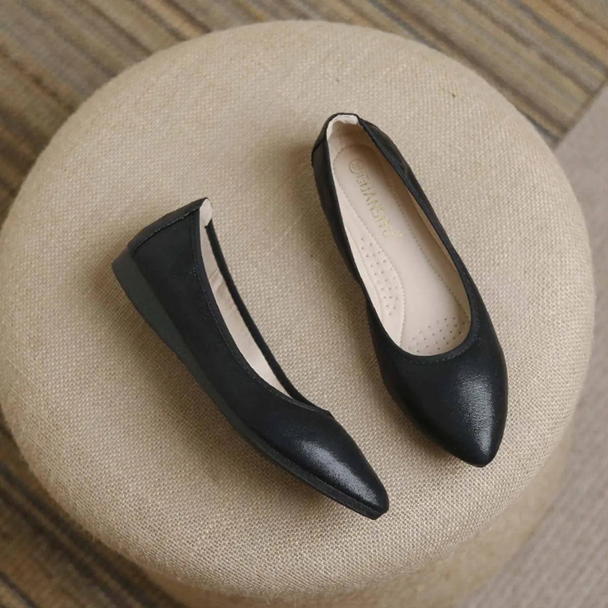 JOEupin Women's Pointed Toe Dress Flats Comfort Slip On Foldable Ballet Flat Shoes Soft with Bowknot