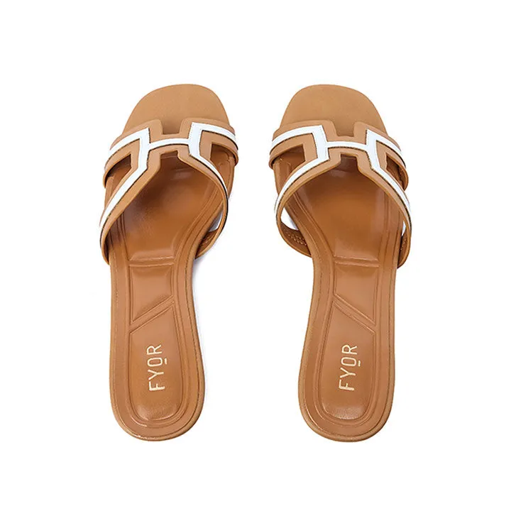 Not Too Casual Mules HL 204