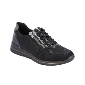 R6700 Lace-Up Sneaker