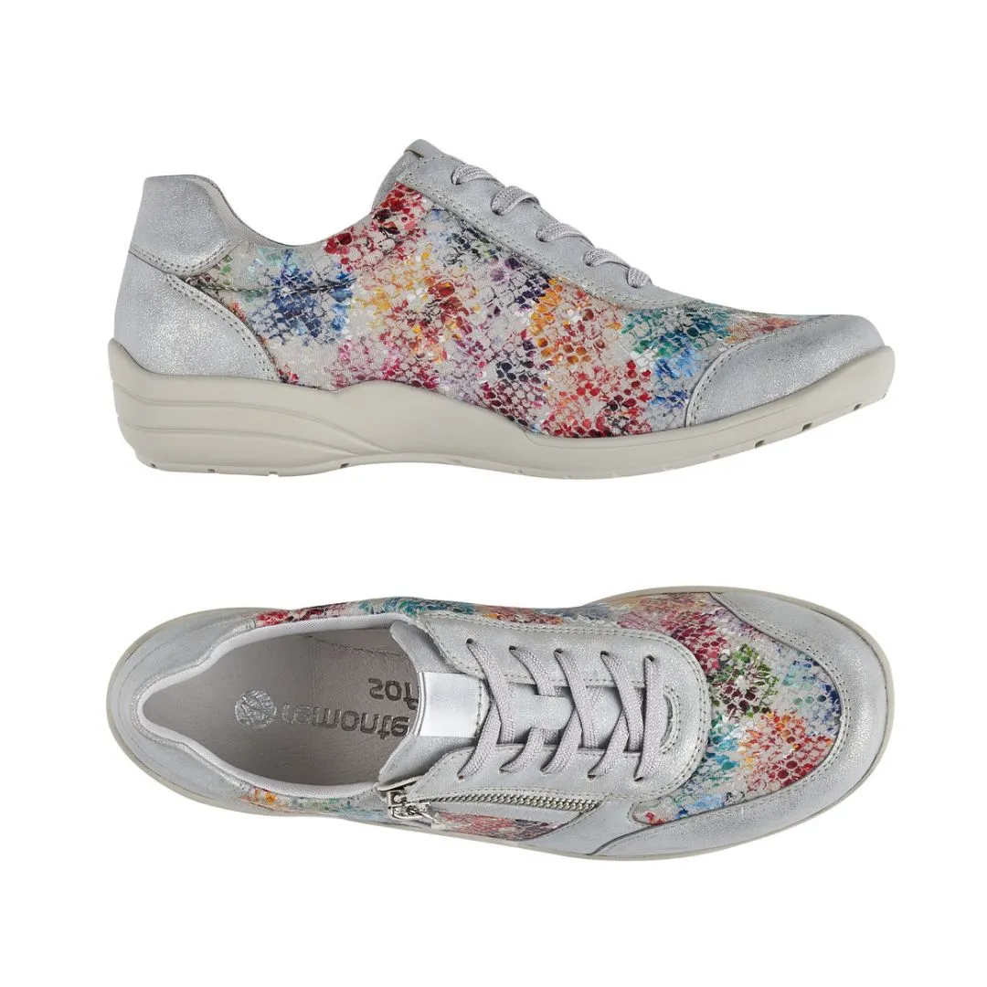 R7637 Lace-Up Sneaker