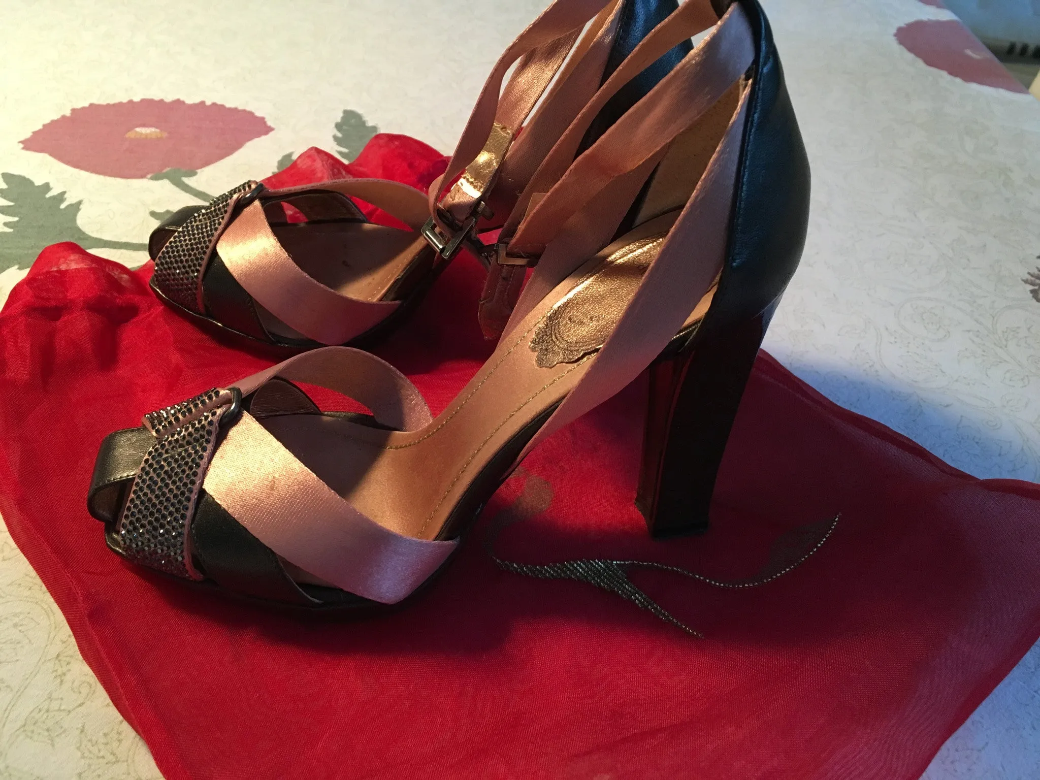 RENE CAOVILLA swarovski JEWELED SATIN LEATHER PUMPS SHOES SIZE 35 LADIES