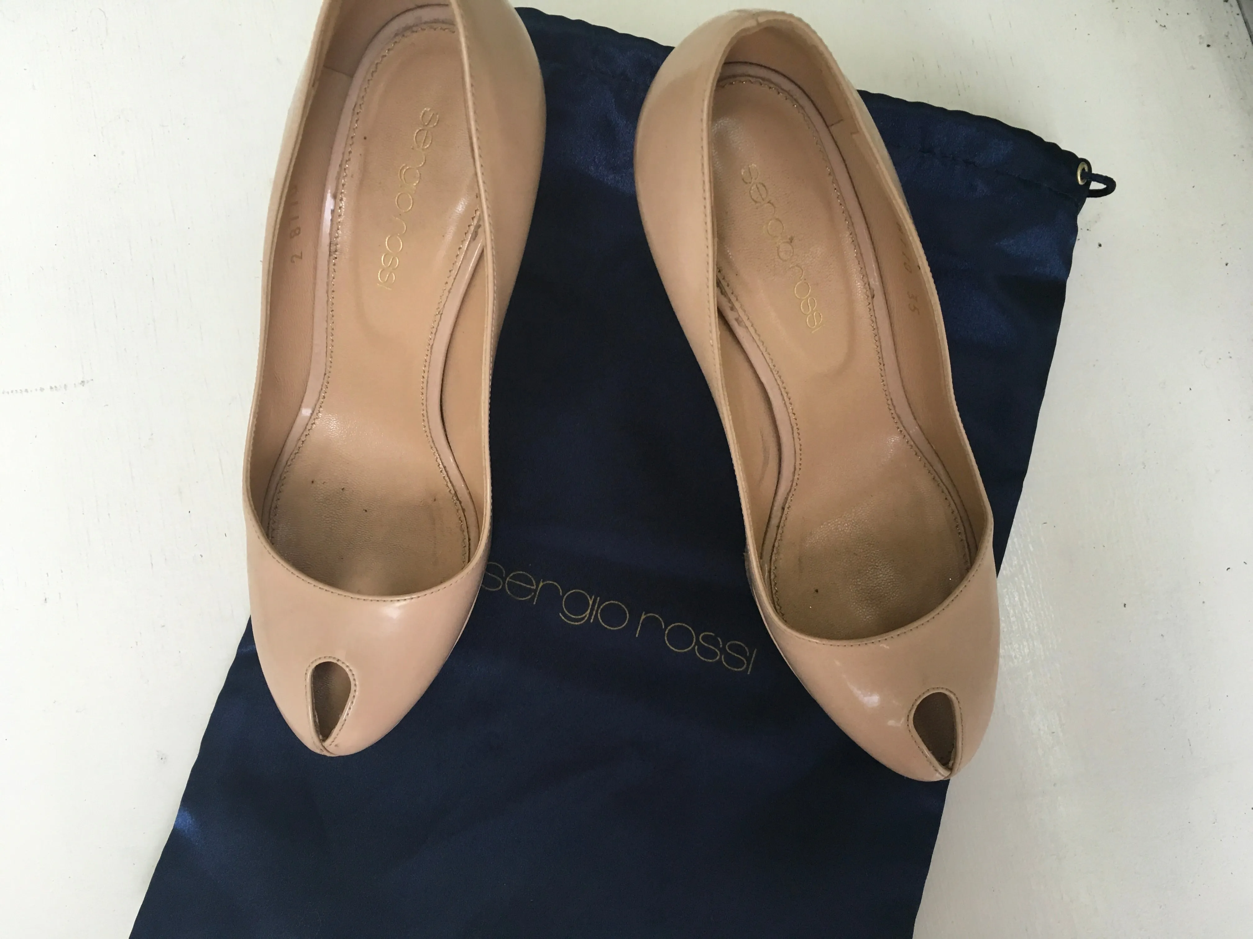 SERGIO ROSSI PATENT PLATFORM BEIGE NUDE LEATHER PUMPS SHOES Ladies
