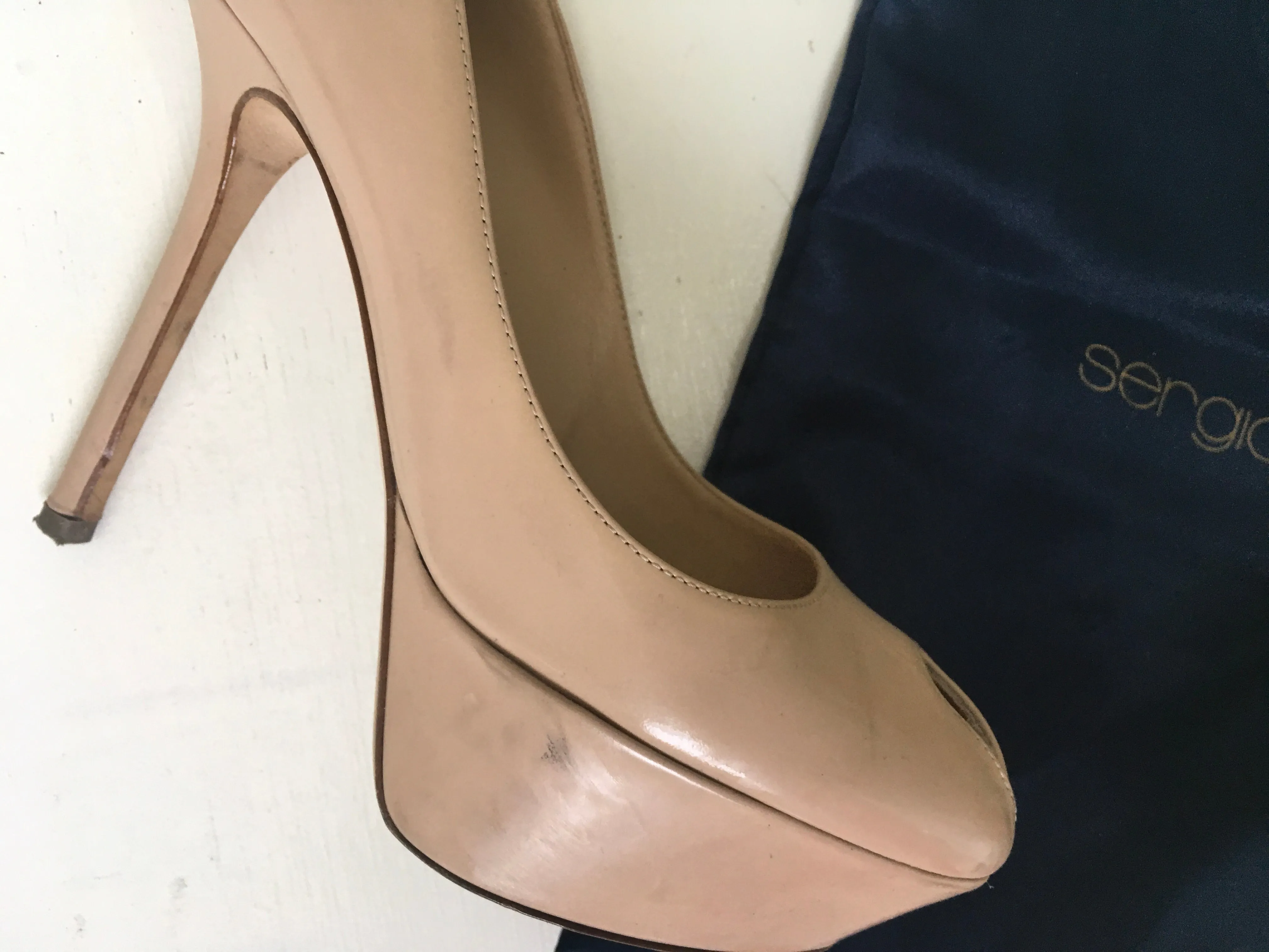 SERGIO ROSSI PATENT PLATFORM BEIGE NUDE LEATHER PUMPS SHOES Ladies