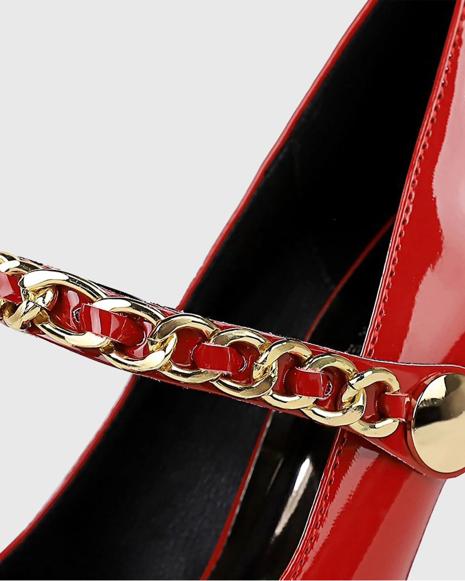 Xylona Metal Chain Slingback Pumps In Red